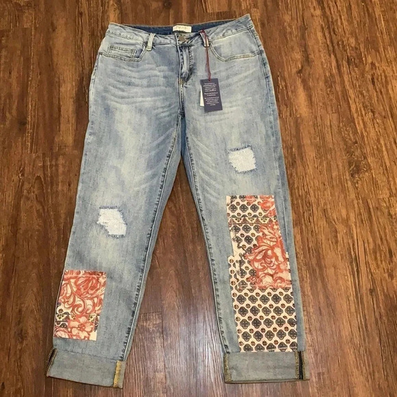 Tru Luxe Jeans Distressed Patchwork Boyfriend Size 6 NWT - Picture 1 of 14